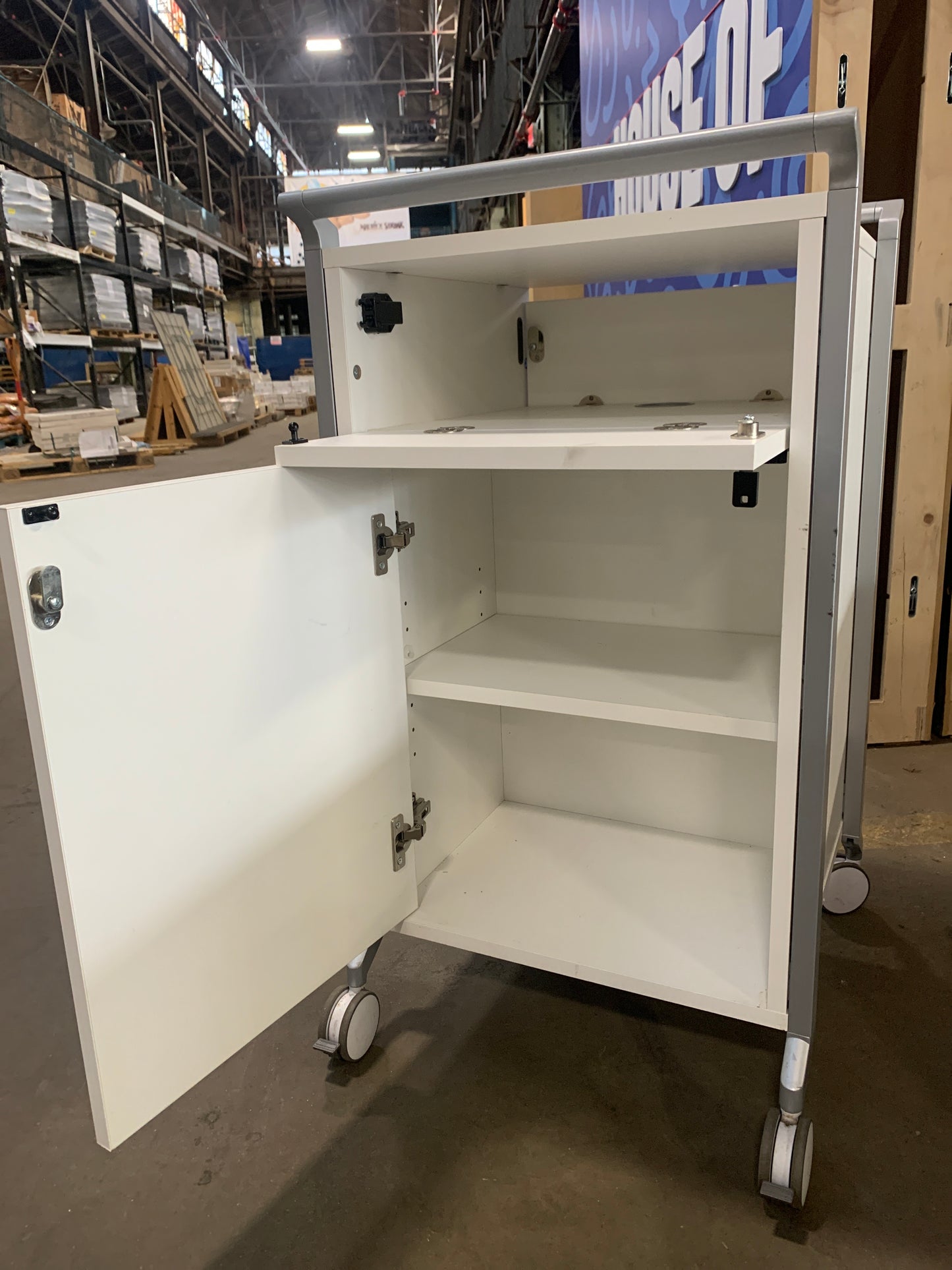 Rolling Cabinet