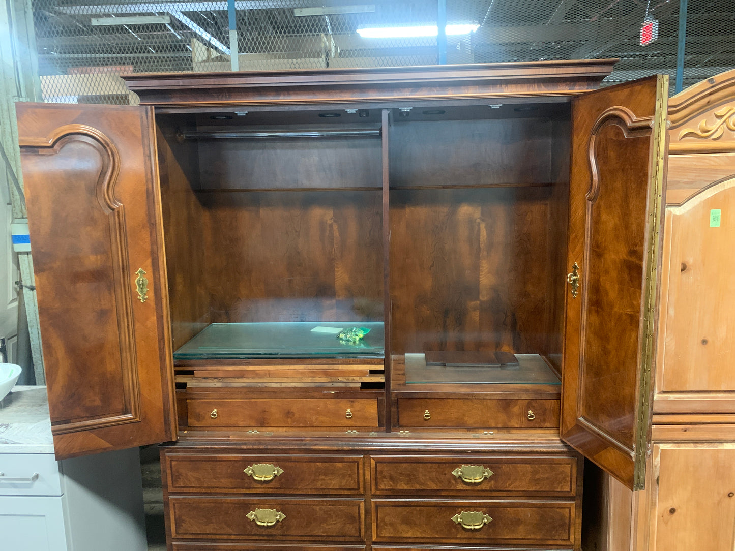 Armoire