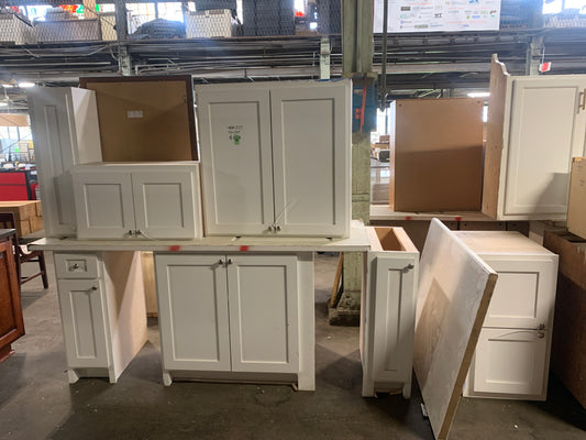 Cabinet Set