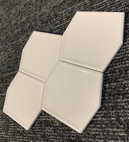 Diamond Biscuit Glossy (Honeycomb)