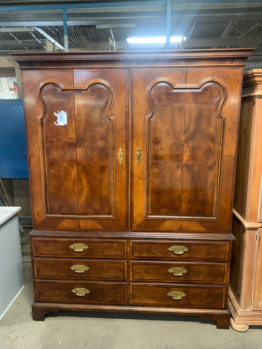 Armoire