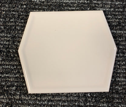 Diamond Biscuit Glossy (Honeycomb)