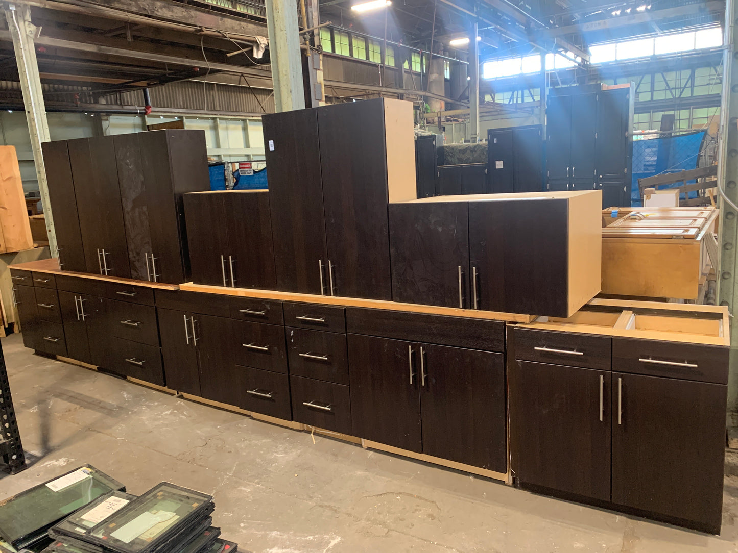 Cabinet Set