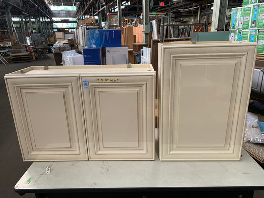 Cabinet Set