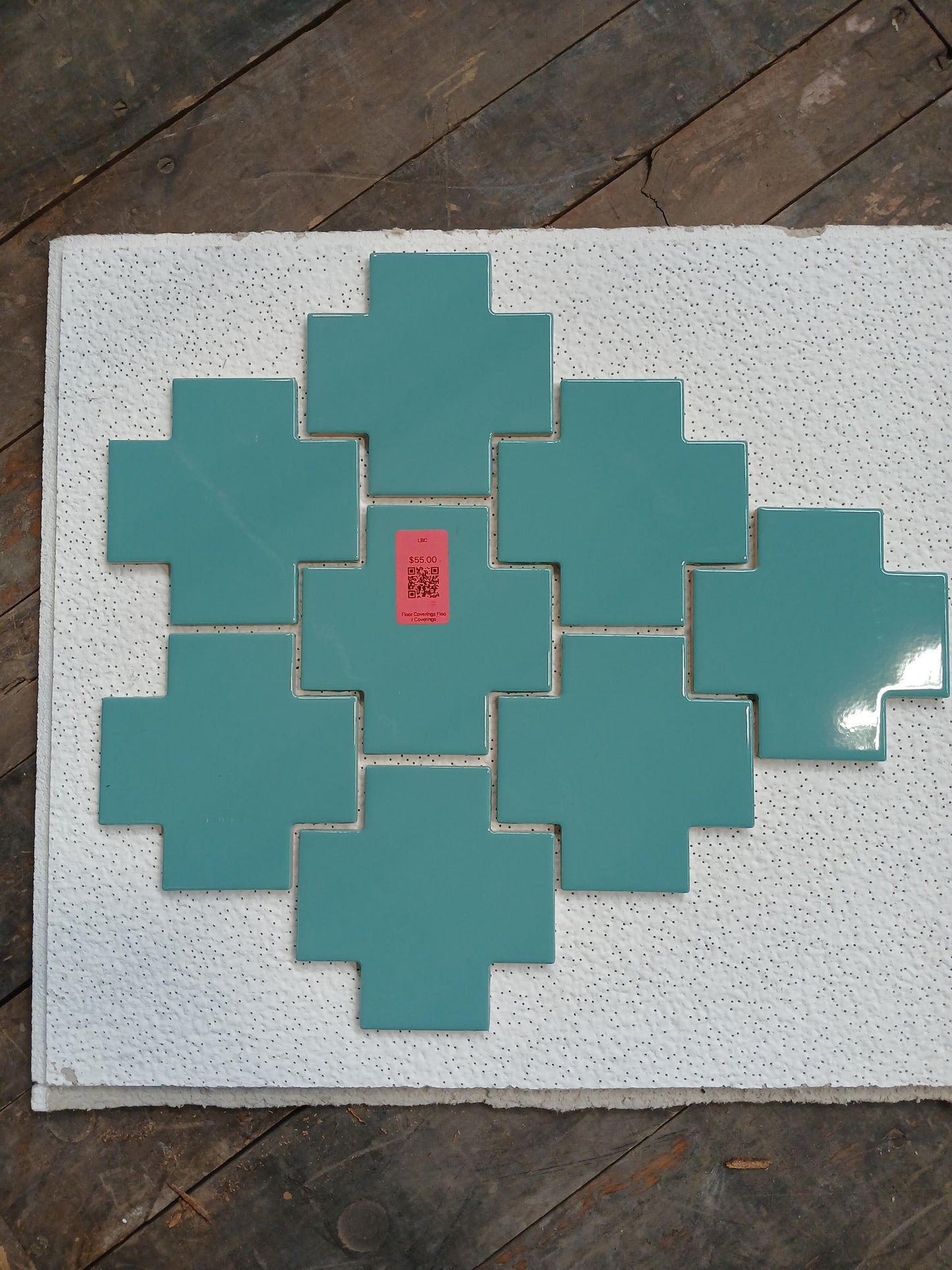Cervica Puzzle Emerald